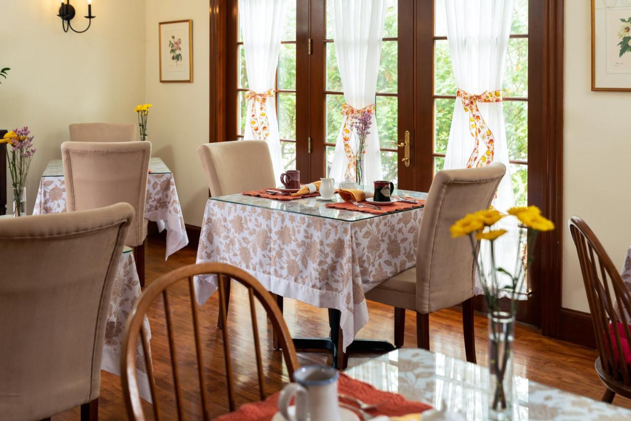 פלמות' Palmer House Inn מראה חיצוני תמונה